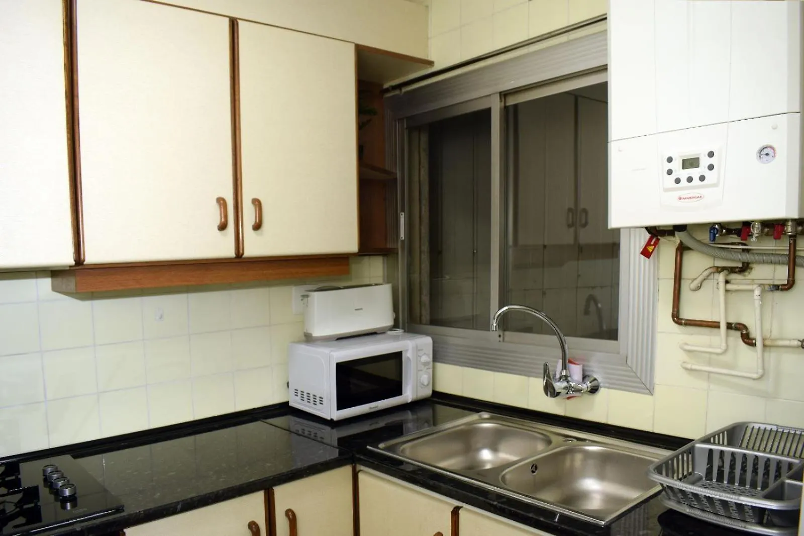 Apartamentos Atlas Terrassa IV