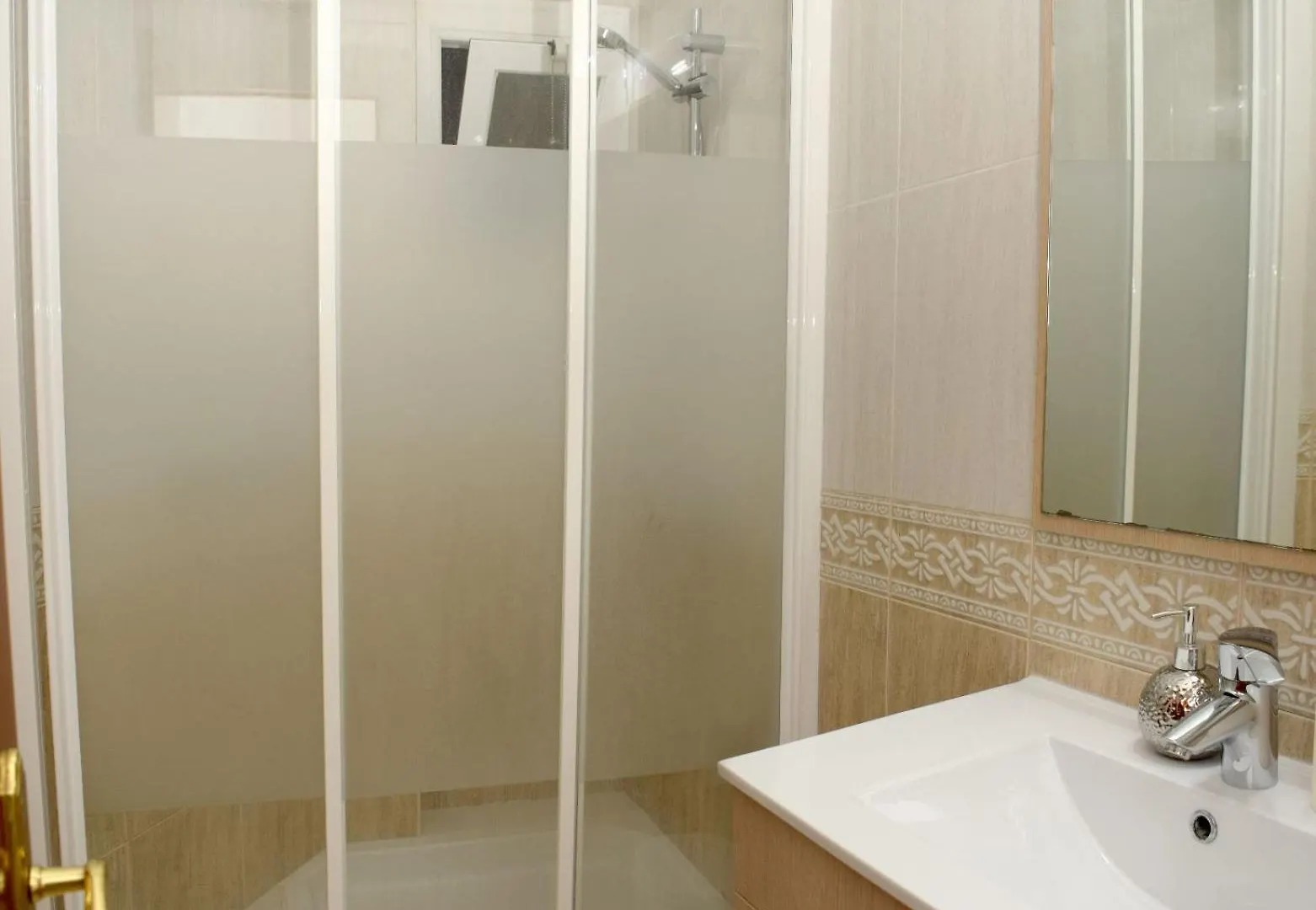 Apartamentos Atlas Terrassa IV